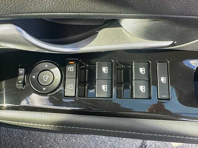 Hyundai TUCSON 1.6T Plug-in Hybrid Premium 5dr 4WD Auto