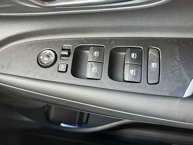 Hyundai i20 1.0T GDi Premium 5dr DCT