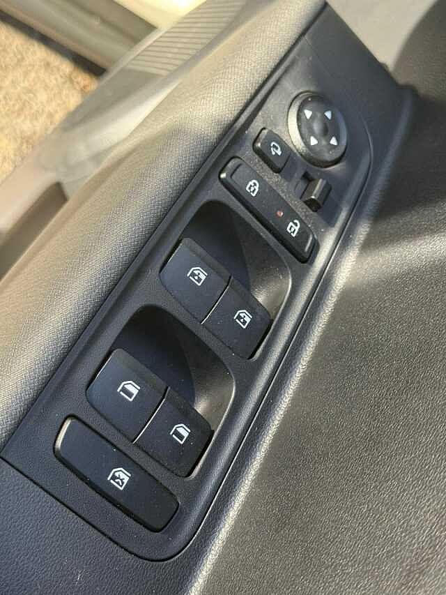 Hyundai Inster 85kW 02 49kWh 5dr Auto