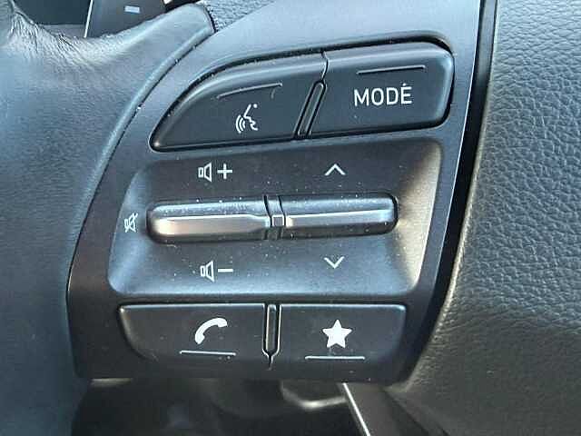 Hyundai KONA 1.6 GDi Hybrid Premium 5dr DCT