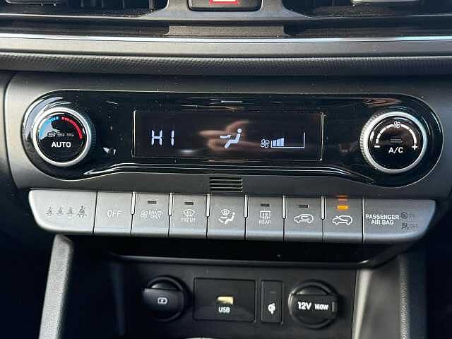 Hyundai KONA 1.6 GDi Hybrid Premium 5dr DCT