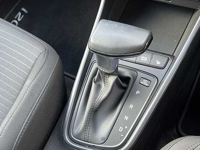 Hyundai i20 1.0T GDi 48V MHD Premium 5dr DCT