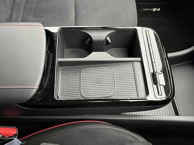 Hyundai TUCSON 1.6T Hybrid N Line 5dr Auto Black