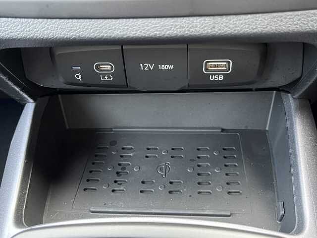 Hyundai i10 1.2 [79] Premium 5dr Auto [Nav]