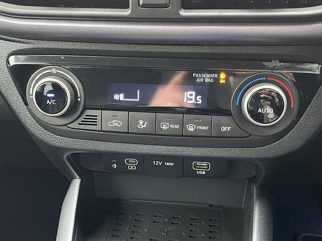 Hyundai i10 1.2 [79] Premium 5dr Auto [Nav]