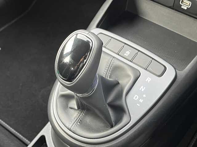 Hyundai i10 1.2 Advance 5dr Auto