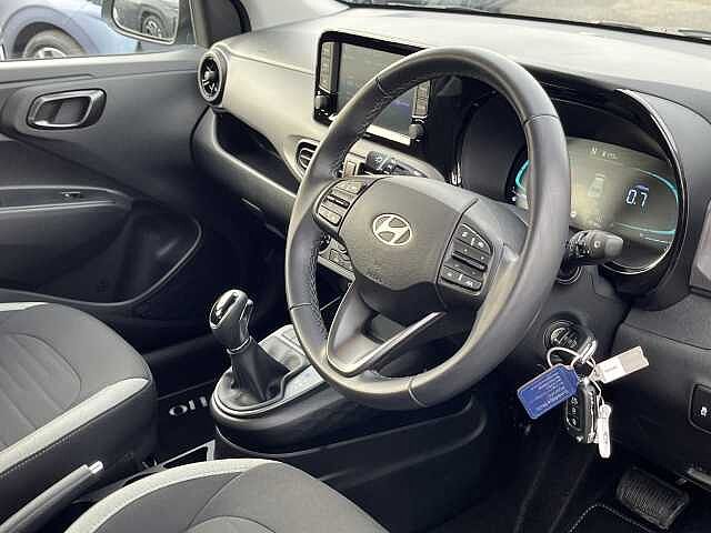 Hyundai i10 1.2 Advance 5dr Auto