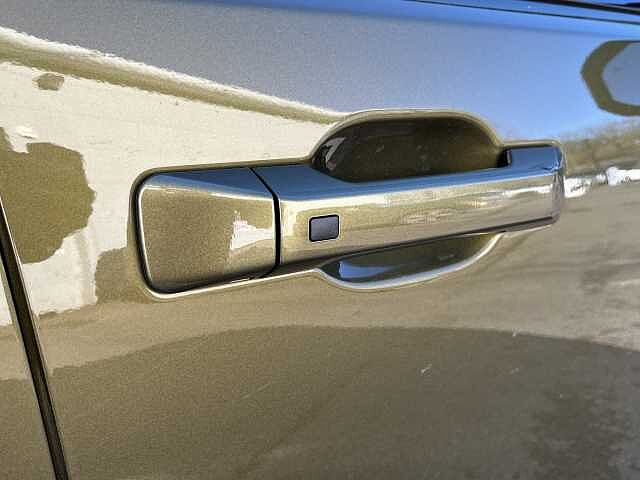 Hyundai SANTA FE 1.6 TGDi Hybrid Calligraphy 5dr 4WD Auto