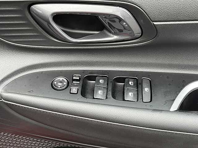 Hyundai i20 1.0T GDi Premium 5dr DCT