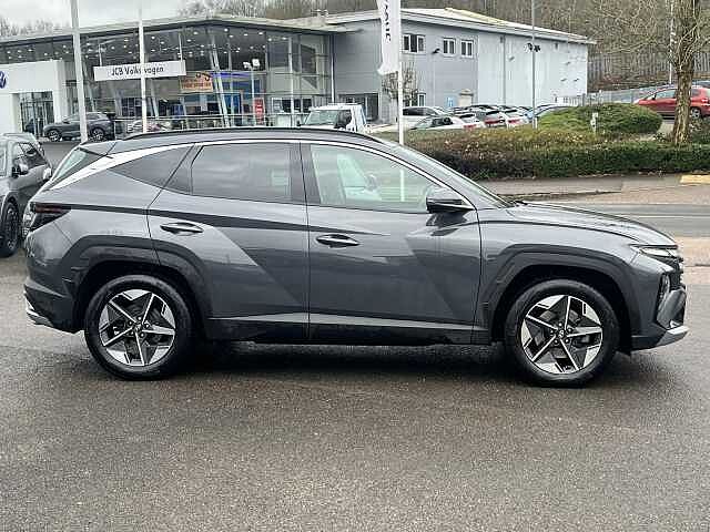 Hyundai TUCSON 1.6T Premium 5dr