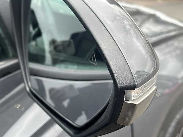 Hyundai TUCSON 1.6T Premium 5dr