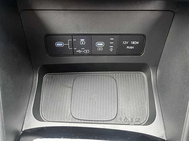 Hyundai TUCSON 1.6T Premium 5dr