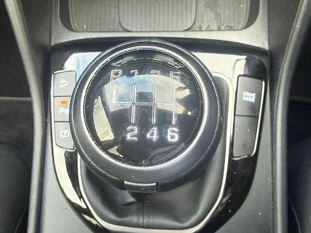 Hyundai TUCSON 1.6T Premium 5dr