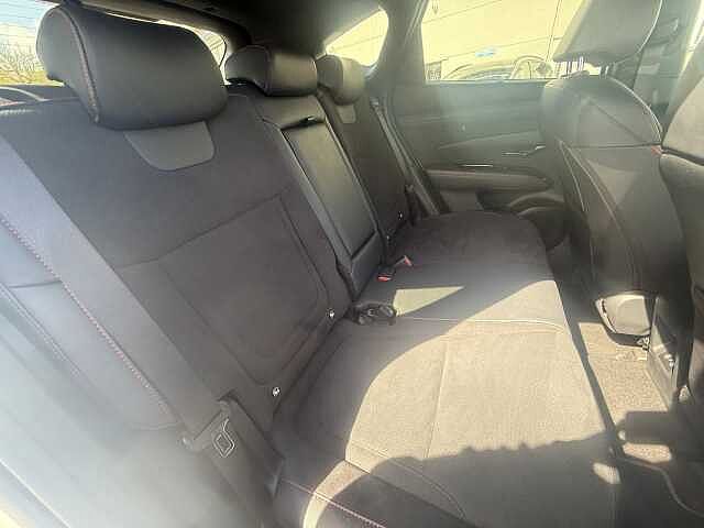 Hyundai TUCSON 1.6T Hybrid N Line 5dr Auto White