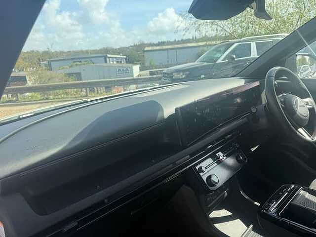 Hyundai TUCSON 1.6T Hybrid N Line 5dr Auto White