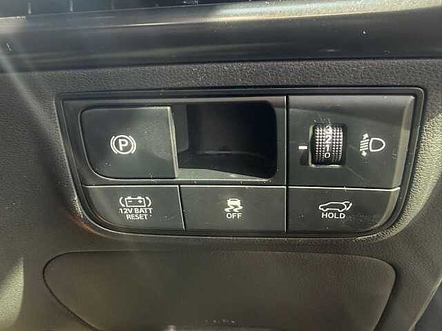 Hyundai TUCSON 1.6T Hybrid N Line 5dr Auto White