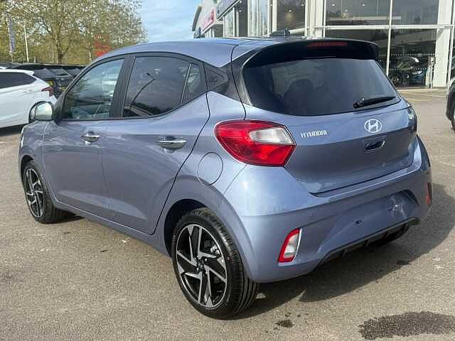 Hyundai i10 1.2 [79] Premium 5dr Auto [Nav]