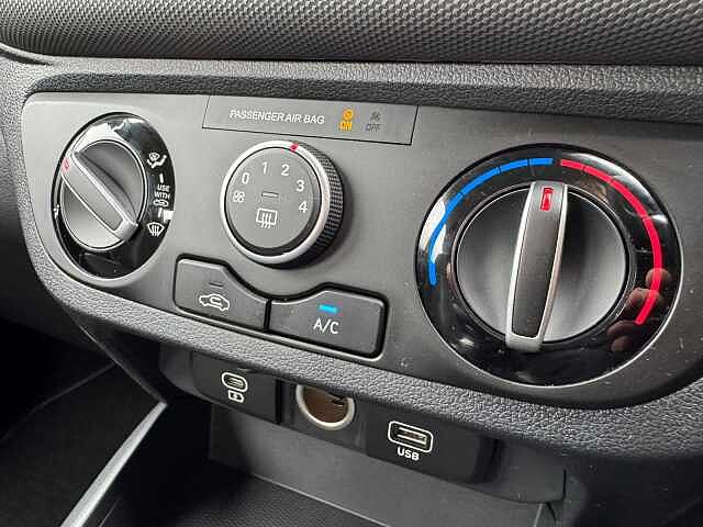 Hyundai i10 1.0 [63] Advance 5dr [Nav]