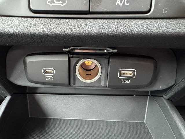 Hyundai i10 1.0 [63] Advance 5dr [Nav]