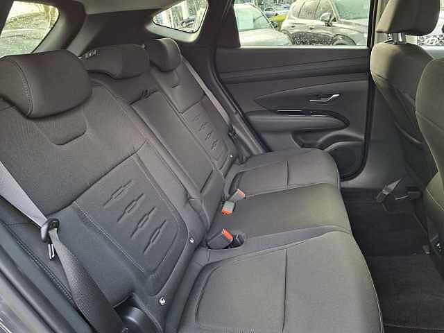 Hyundai TUCSON 1.6T Advance 5dr