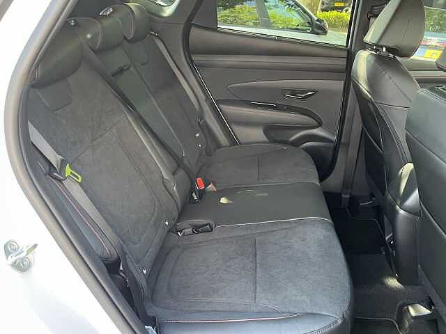 Hyundai TUCSON 1.6T 239 Hybrid N Line 5dr Auto White