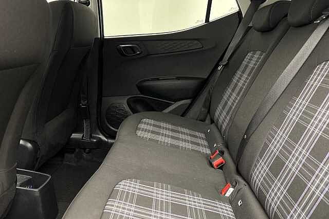 Hyundai i10 1.2 [79] Premium 5dr Auto [Nav]