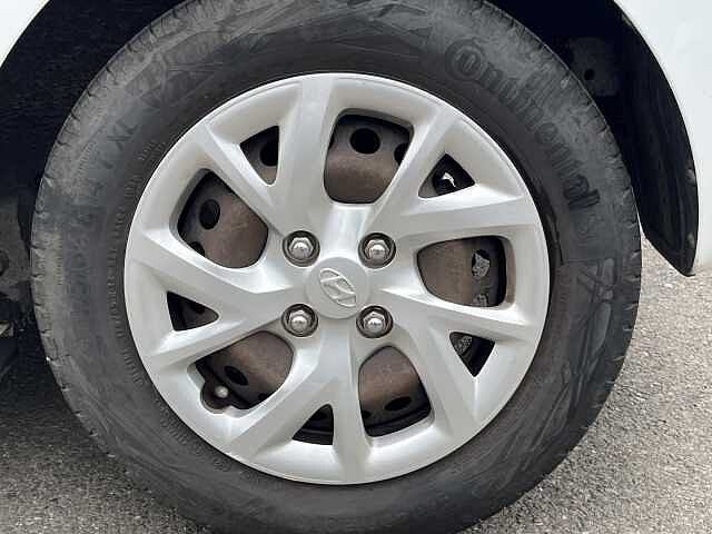 Hyundai i10 1.2 SE 5dr Auto