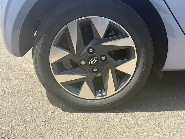 Hyundai i10 1.0 [63] Advance 5dr Auto [Nav]