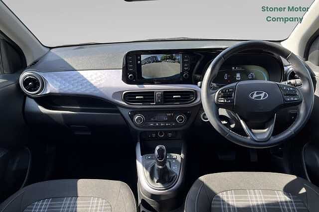 Hyundai i10 1.2 [79] Premium 5dr Auto [Nav]