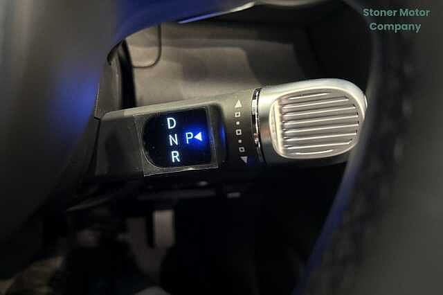 Hyundai INSTER 85kW 02 49kWh 5dr Auto Black