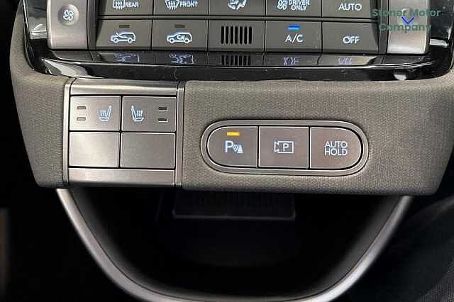 Hyundai INSTER 85kW 02 49kWh 5dr Auto Black