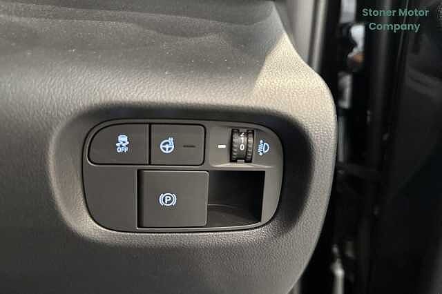 Hyundai INSTER 85kW 02 49kWh 5dr Auto Black
