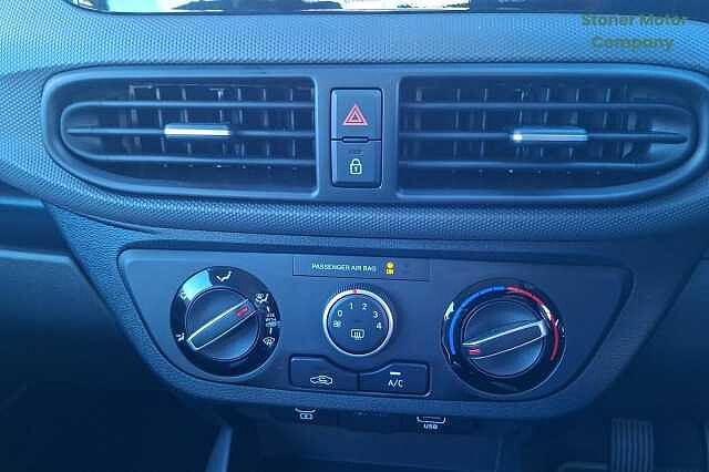 Hyundai i10 1.0 [63] Advance 5dr [Nav]