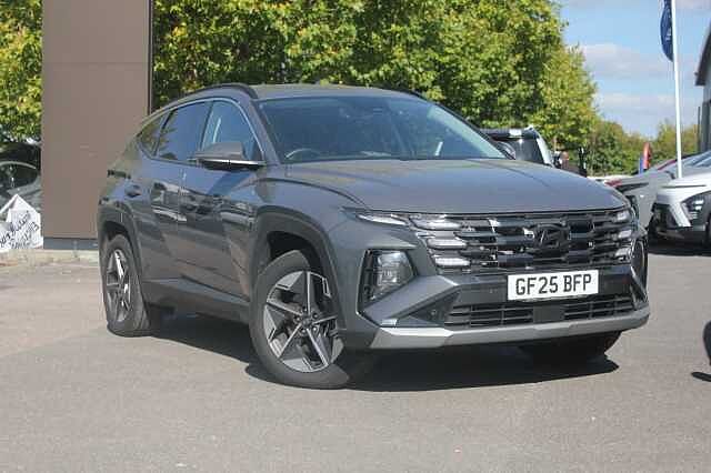 Hyundai TUCSON 1.6T Plug-in Hybrid Premium 5dr 4WD Auto