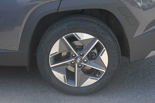 Hyundai TUCSON 1.6T Plug-in Hybrid Premium 5dr 4WD Auto