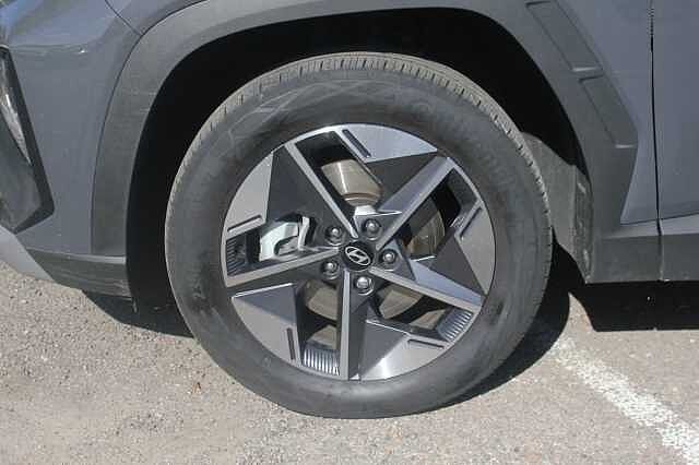 Hyundai TUCSON 1.6T Plug-in Hybrid Premium 5dr 4WD Auto