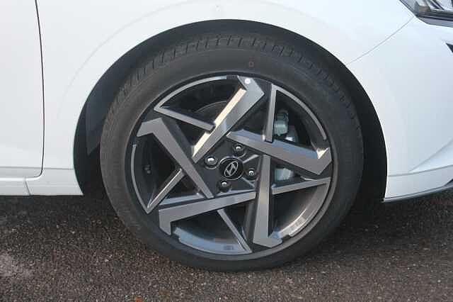 Hyundai i20 1.0T GDi Premium 5dr DCT