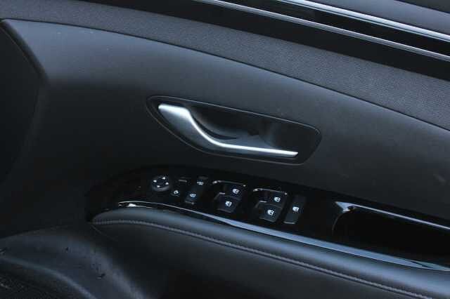Hyundai TUCSON 1.6 TGDi Hybrid 230 Premium 5dr 2WD Auto